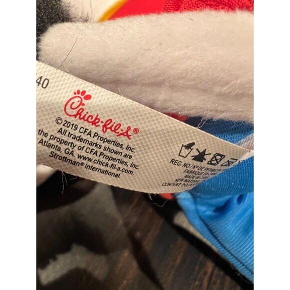 Chick-fil-A Plush Cow Christmas Stuffed Plush Toy Nutcracker Soldier Drummer 10" - Picture 4 of 8